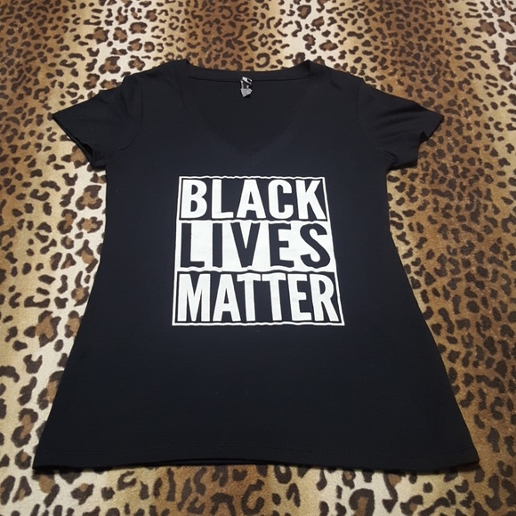 Hot Topic Tops - Black Lives Matter tee